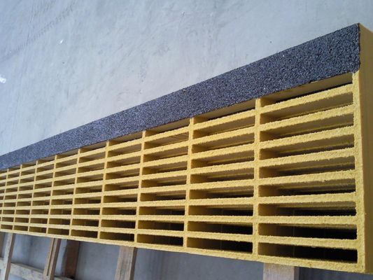 Противоскользящие ступени из ПФР, противоскользящие лестничные носочки, лестничные носочки из ПФР, изготовленные в Китае